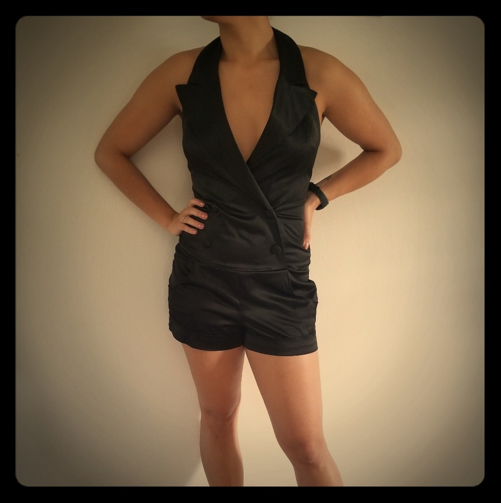 Stylish/ elegant Short Jumper